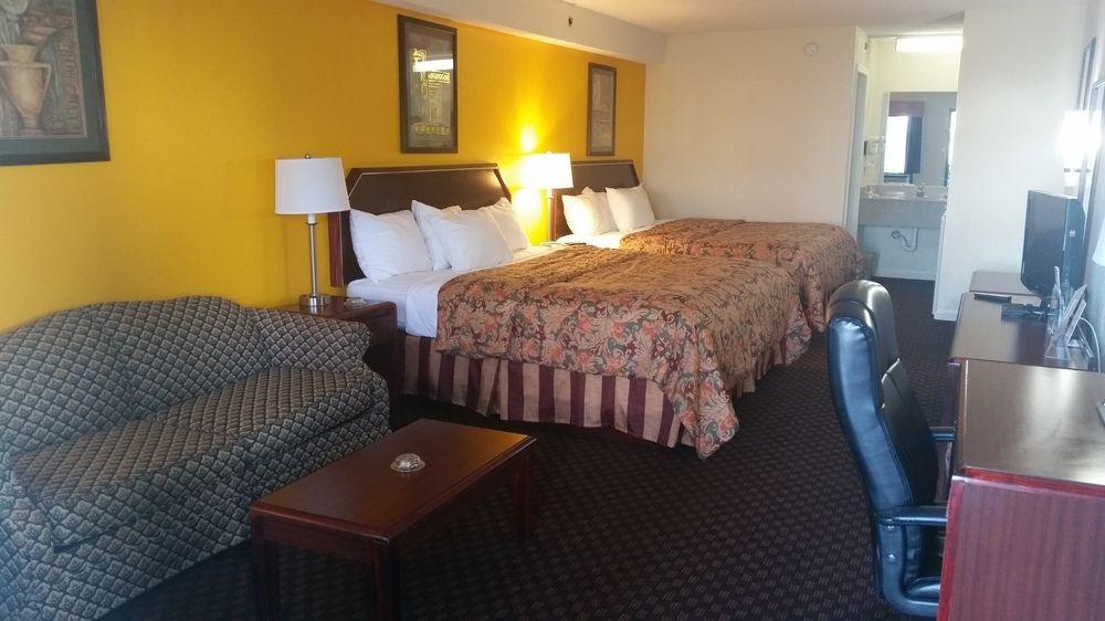 Red Roof Inn & Suites Rom Exterior foto