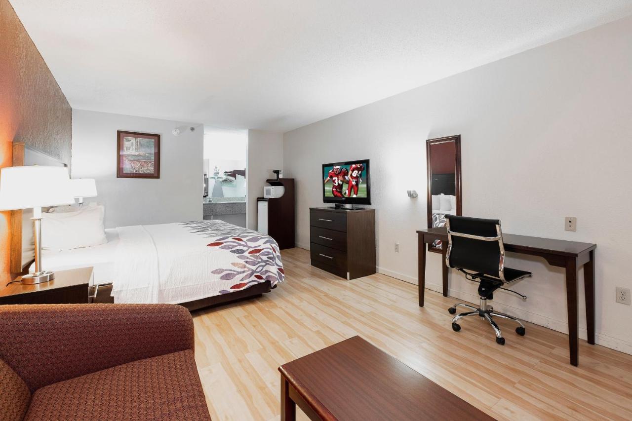 Red Roof Inn & Suites Rom Exterior foto